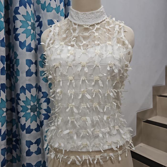 Preloved Atasan Putih Pita