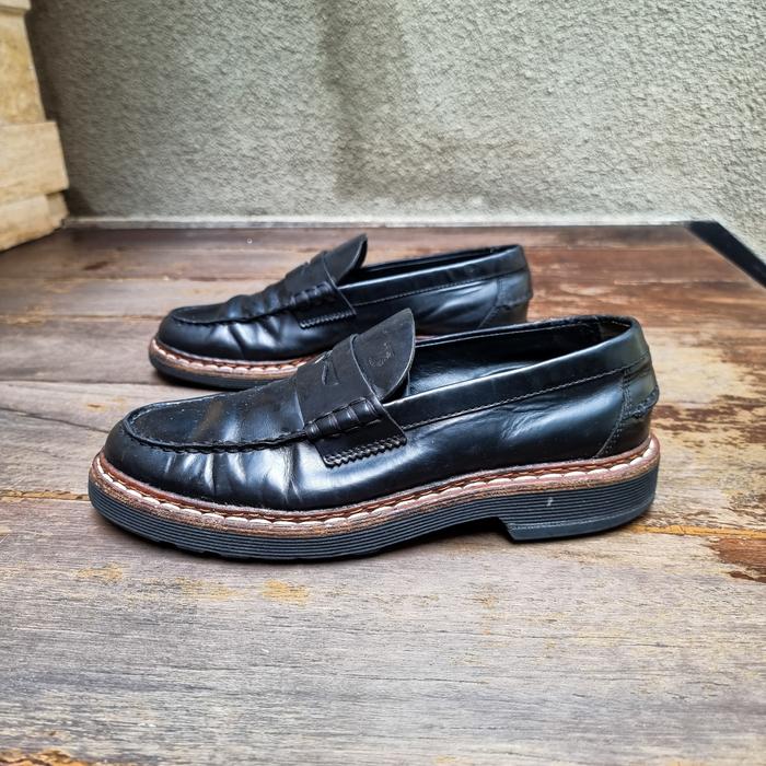 Sepatu Pesta Tods Leathe Loafer