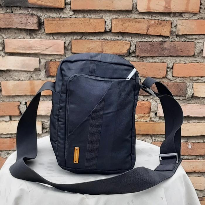 tas mandarina duck sling bag