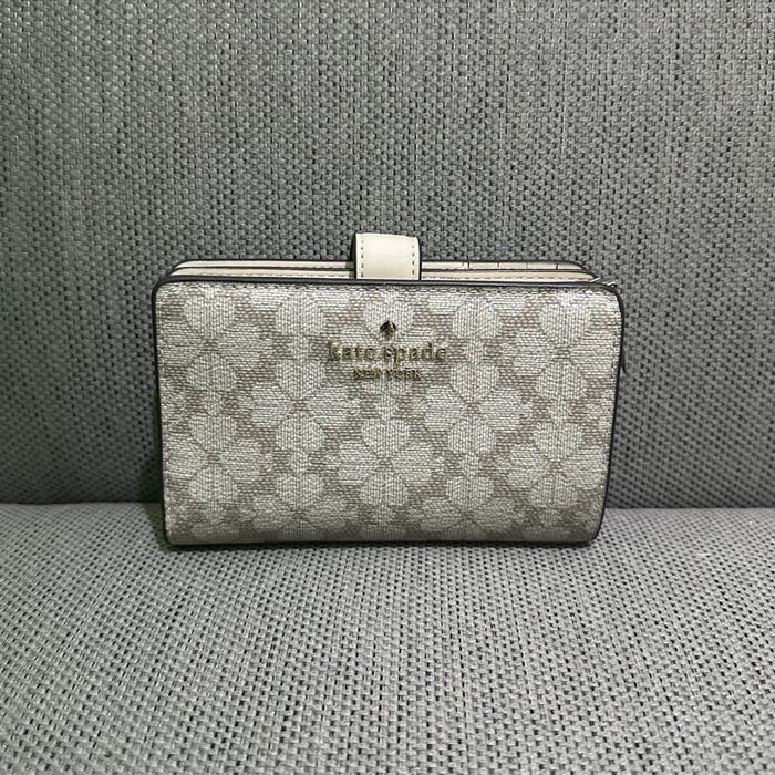Kate spade spade flowe