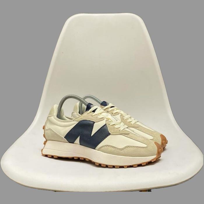 New Balance 327 Moonbeam Second Size 39,5