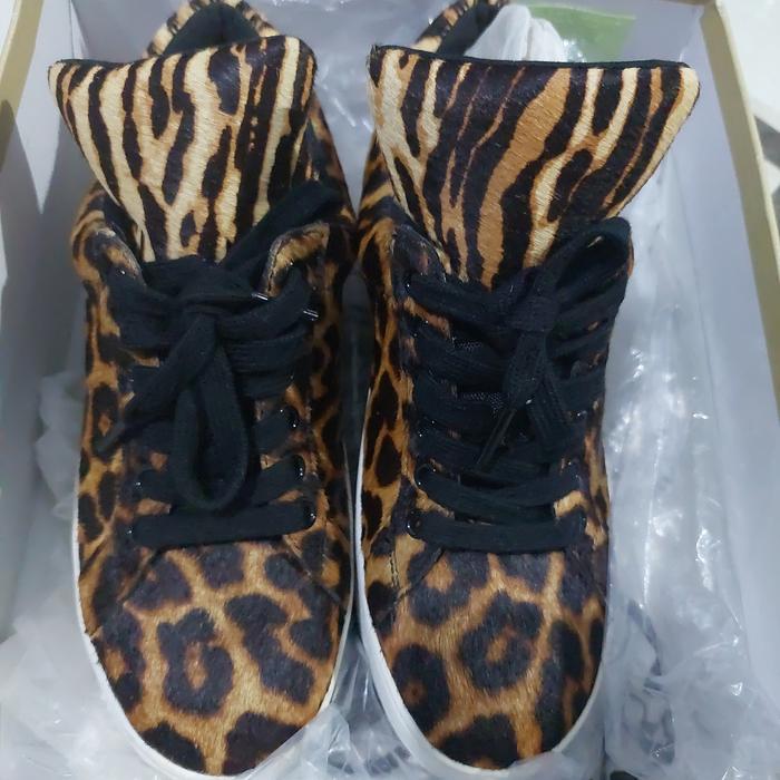 sepatu MK ori