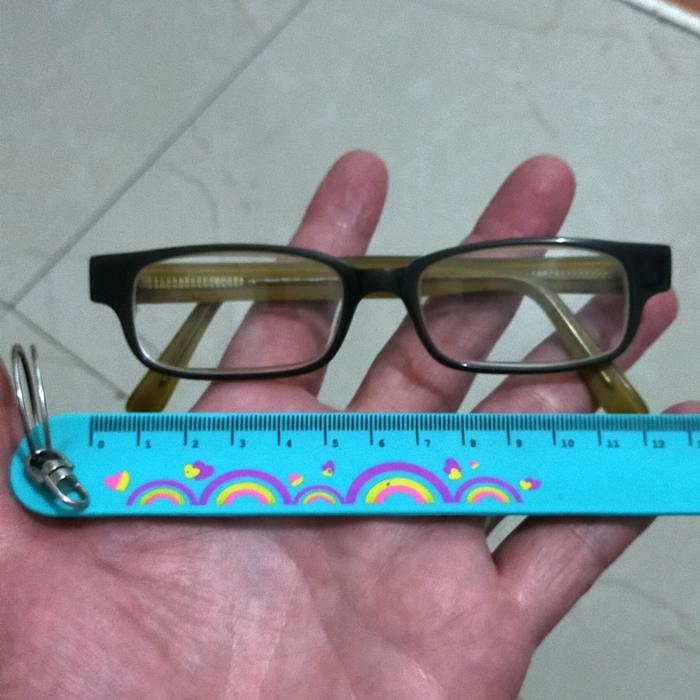 Kacamata Azzur. preloved kokoh