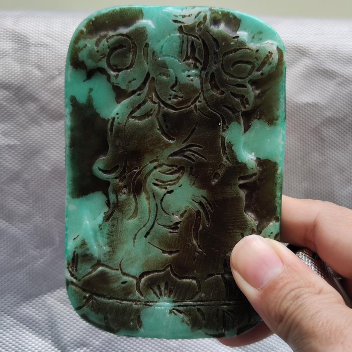 Giok kuno Dinasti Ming Gambar Bodhisattva Avalokiteshvara