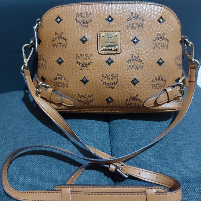 sling bag MCM