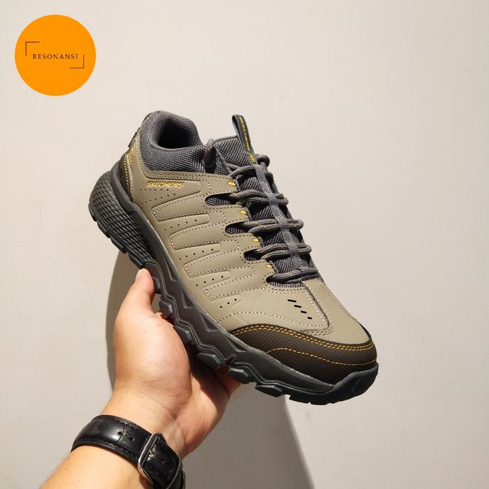 SEPATU PRIA TERBARU SKECHERS ORIGINAL SPORTS DYNAMITE AT NATURAL KEREN