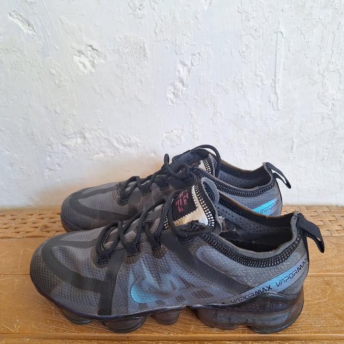 Sepatu second ori Nike vapormax 2019 size 36,5