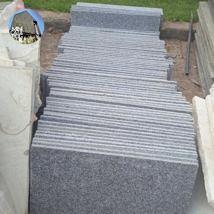 Batu alam premium Basalto untuk carport dan dinding