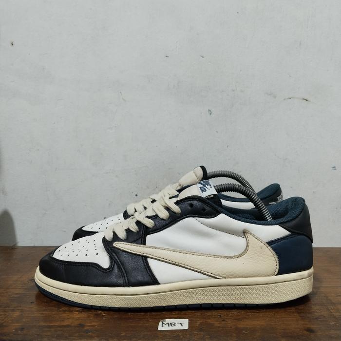 sepatu second brended nike aj low T S OG dark blue white black size 42