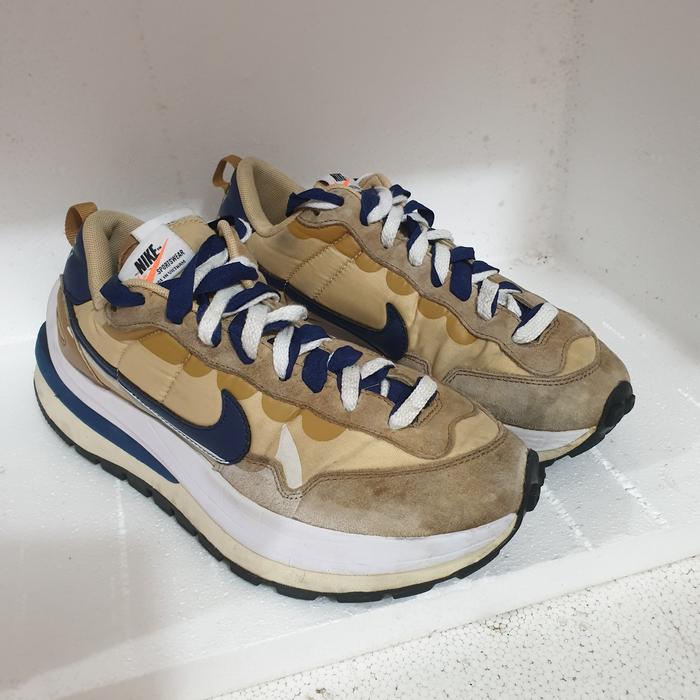 sepatu nike sacai vaporwaffle ori second