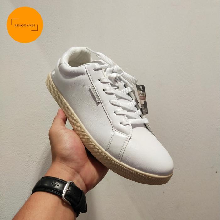 SEPATU PRIA TERBARU SKECHERS ORIGINAL SNEAKERS PLACER PUTIH KEREN