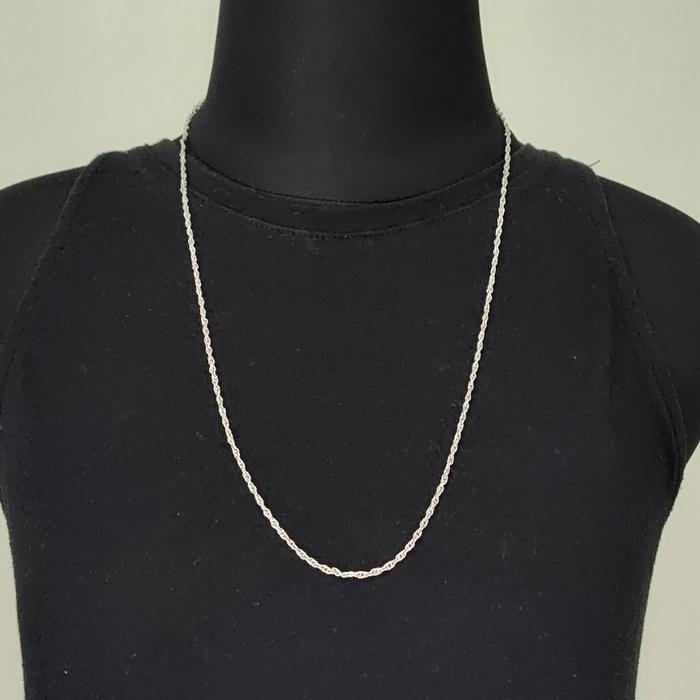 Vintage Monet Silver Tone Necklace Kalung Wanita A804