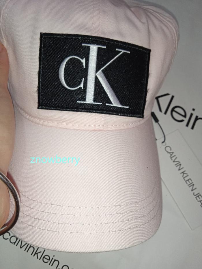 topi cewek / calvin klein original 100%