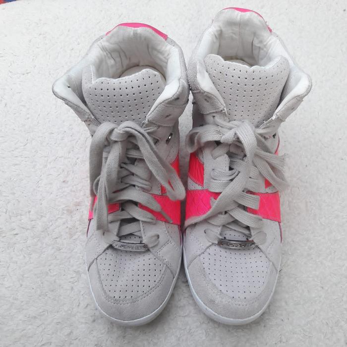 Coach Sepatu Wanita
