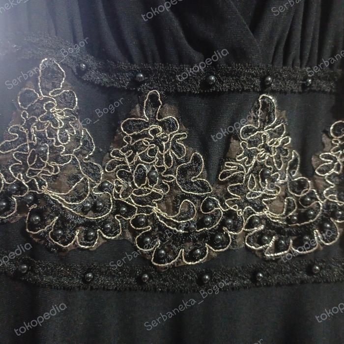 Preloved Gaun-Gaun Pesta