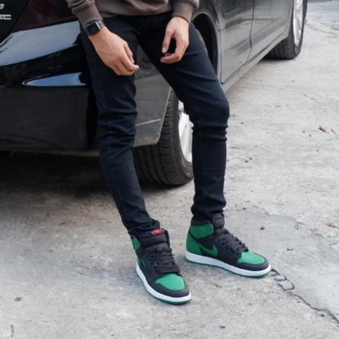 AJ 1 Retro High Pine Green Black