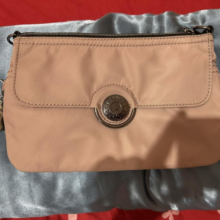 Kipling shoulder bag (preloved)