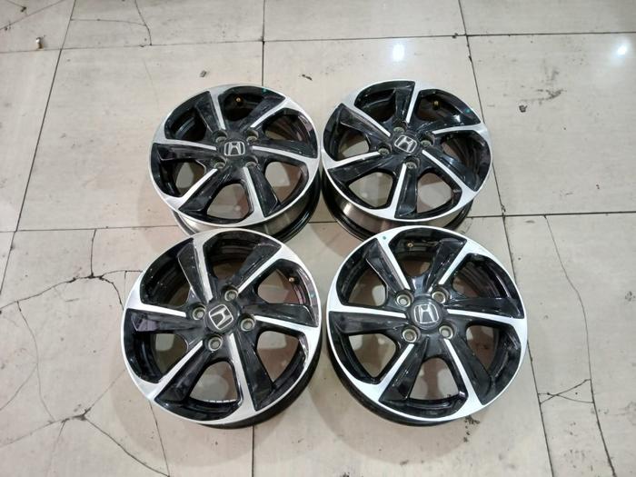 Velg Mobil Bekas Ori Copotan Honda Brio Ring 14 Lebar 5 Lubang Baut 4
