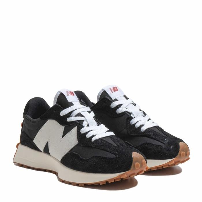 NB 327 Black White Gum WS327BL