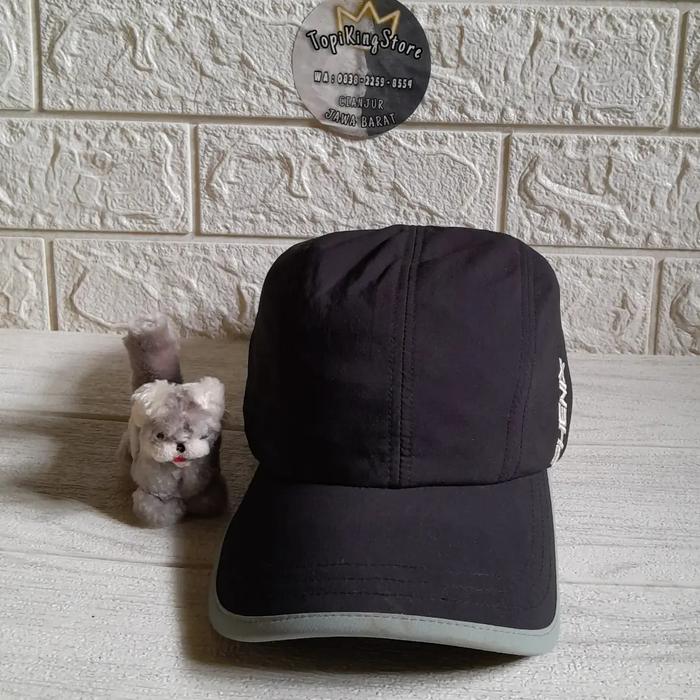 topi phenix