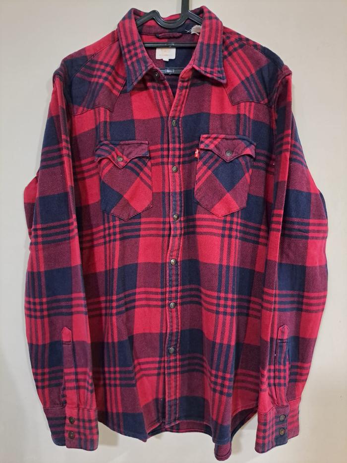 Levis Flannel Barstow Western Shirt / Kemeja Pria size L Preloved