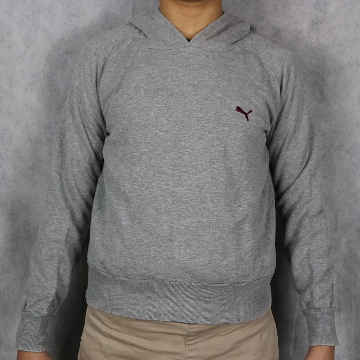 thrif-t Hoodie/crewneck SIZE M brand PUM-A