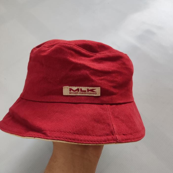 Michiko London BucketHat Red