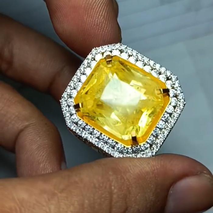 Natural yellow sapphire srilanka 21 crt no heated memo gri