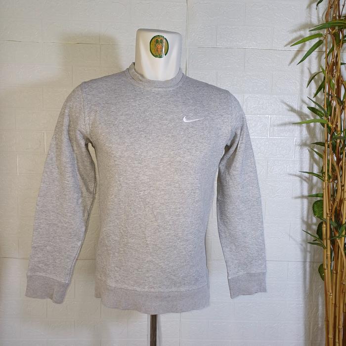 CREWNECK NIKE SWOOSH MADE PAKISTAN SIZE S (SECOND BRANDED) ABU" CN0214