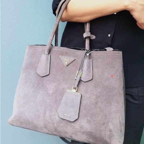 Preloved tas branded PRADA tote bag mewah