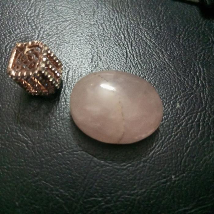 Batu dingin awas kuno original pink quartz serat tapak jalak rare item