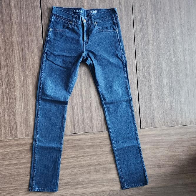 Wrangler Bryson Original Skinny 99% Condition Dark Navy