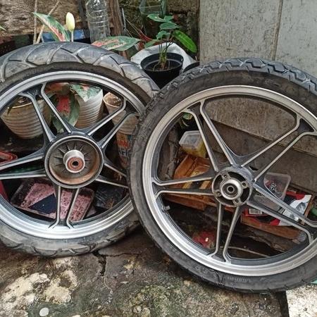 Velg pelek thunder tunder suzuki racing palang original ori copotanii