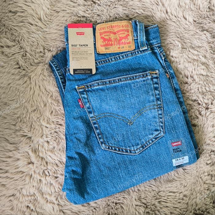 celana panjang jeans Levi's Levis 502 taper 28 x 32 original preloved