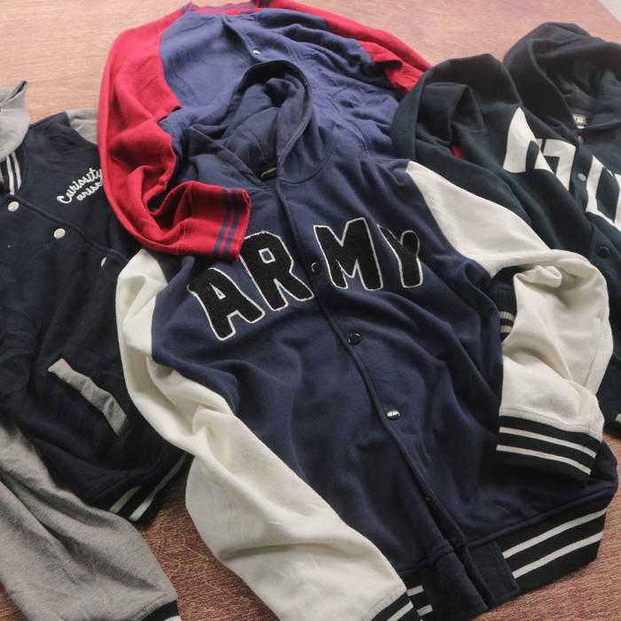 varsity / varsity hoodie