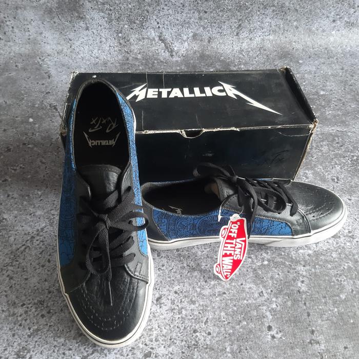Vans Escuela x Metallica Rob Trujillo 2013