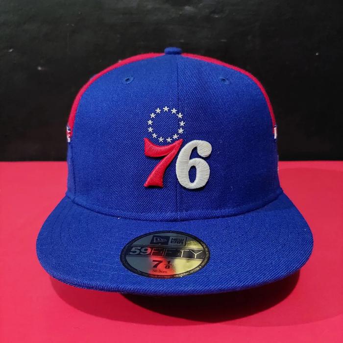 Topi New Era NBA Philadelphia 76 Sixers Seri Natal Original Second