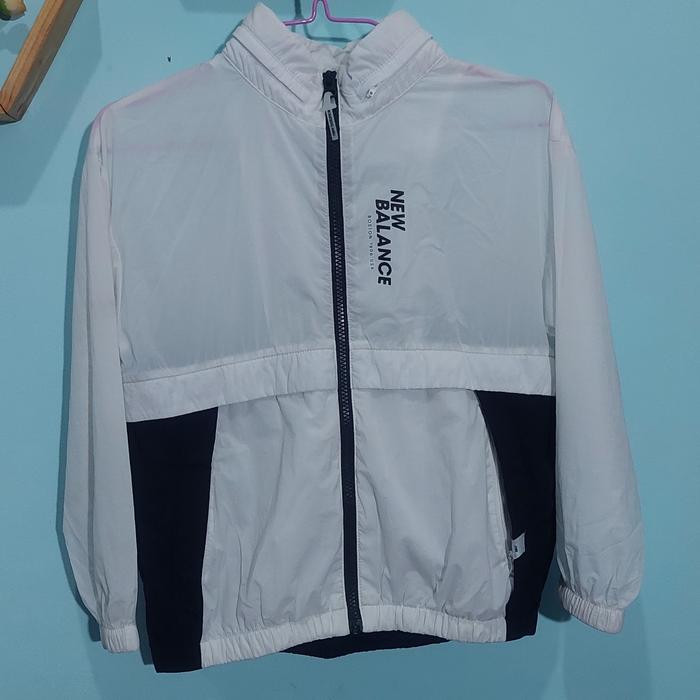 JAKET NEW BALANCE ANAK