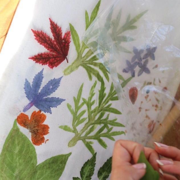 Plastik Kaca Pounding Tidak Kaku ukuran 80cm x 80cm