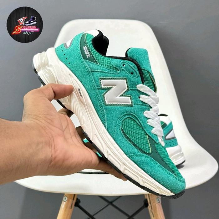 Sepatu New blance Nb 2002r For men premium qualyty Green
