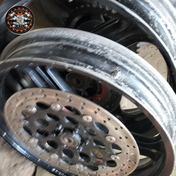 Velk moge lebar Aprilia ex thunder250