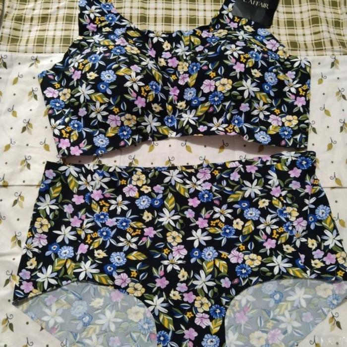 Underwear Set Celana Dalam dan Bra Seamless Motif Floral Cantik