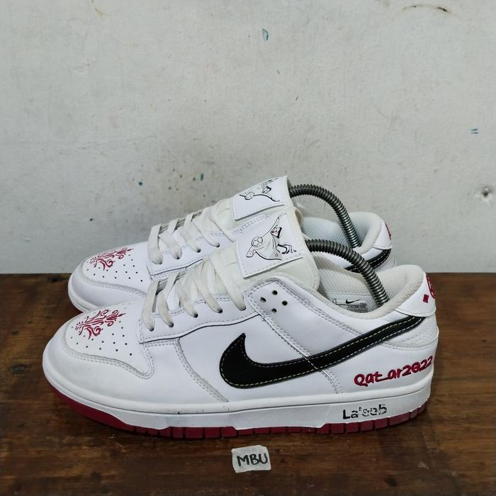 sepatu second ori nike sb low x la eeb white red black size 42