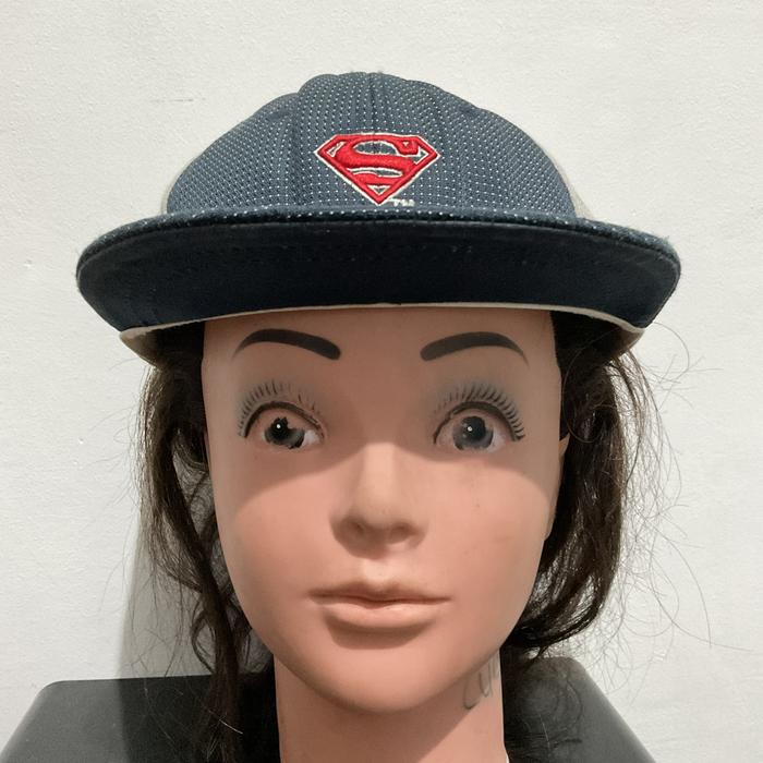 DC Warner Bros Topi Superman Pria Wanita Original Allsize Unisex dengan Logo Khas dan Desain Snapbac