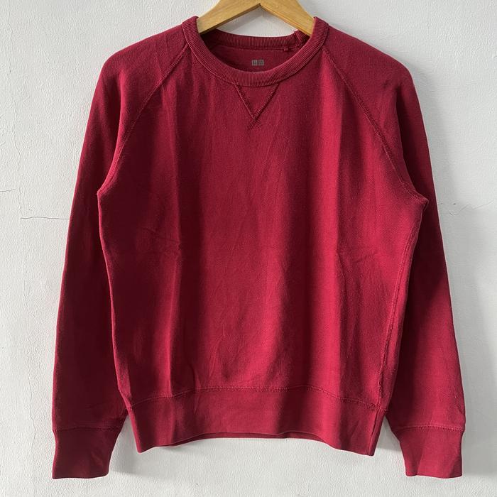 Crewneck Uniqlo original Sweater Maroon PL