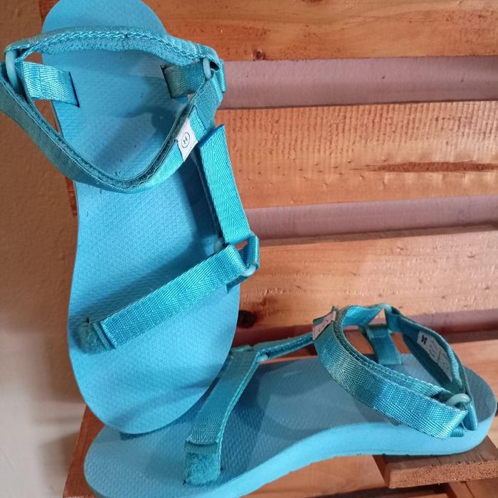 DJUAL SENDAL SECOND SIZE 38 MERK HIJACK RP 99RB (NETT)