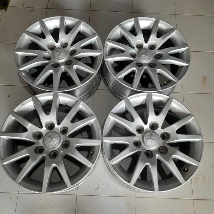 velg mobil bekas Mitsubishi pajero ring 17 Velg Mobil Bekas Std Pajero R17 murah