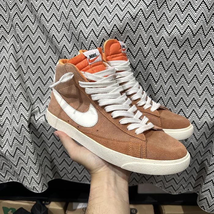 Nike blazer mid total orange 42