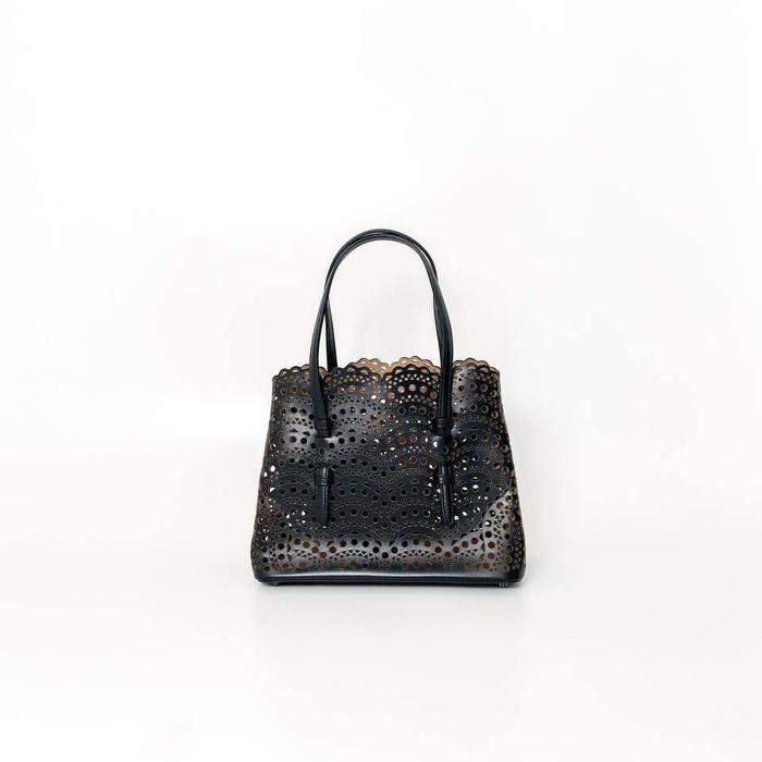 Alaia Mina 25 Vienne Lux Wave Tote Black