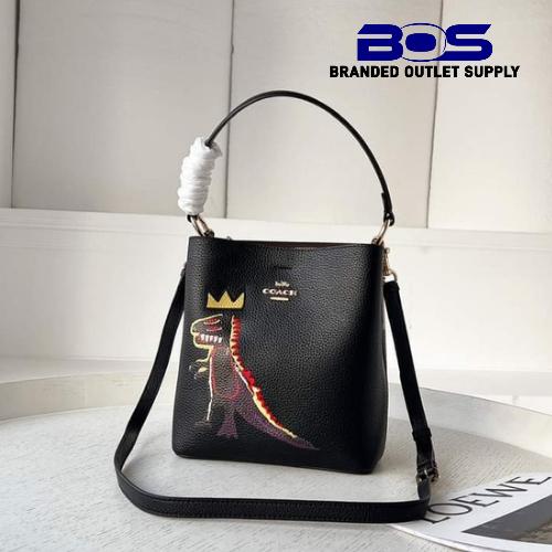 TAS Selempang C6073 X Jean Michel Basquiat Small Town Bucket Bag